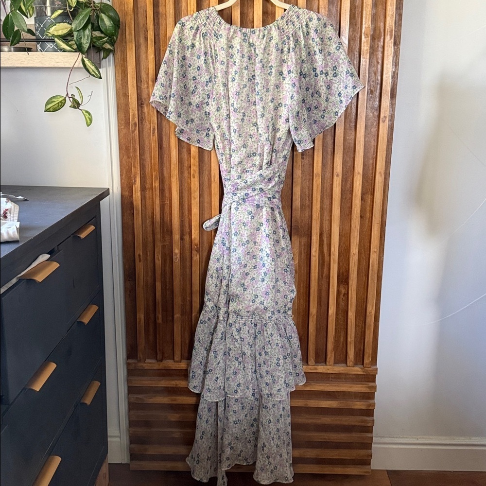 ASTR The Label Adella Floral Ruffle Midi Dress. S - Picture 3 of 9